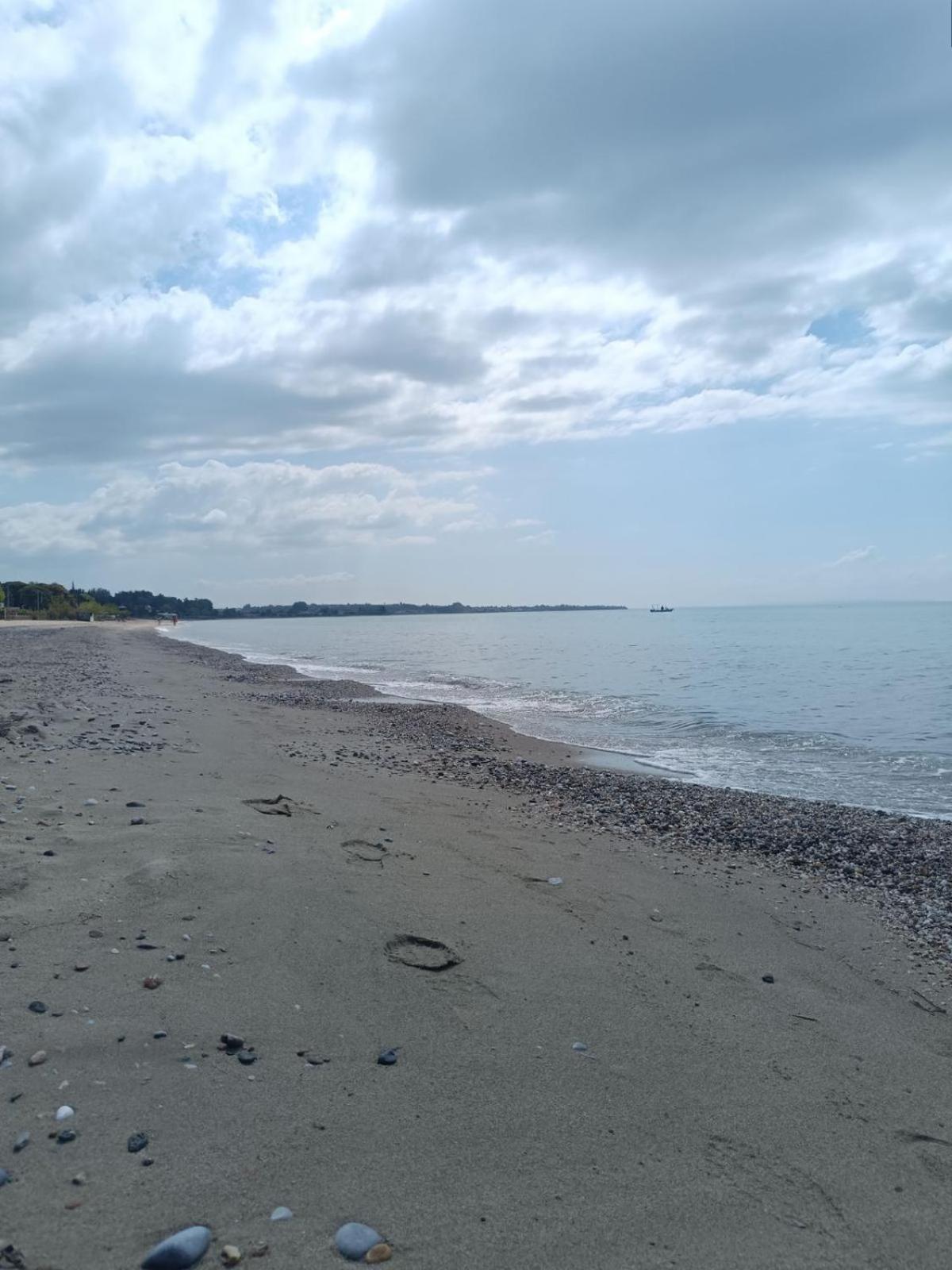 Right Across The Sea Villa Nea Kallikrateia ภายนอก รูปภาพ