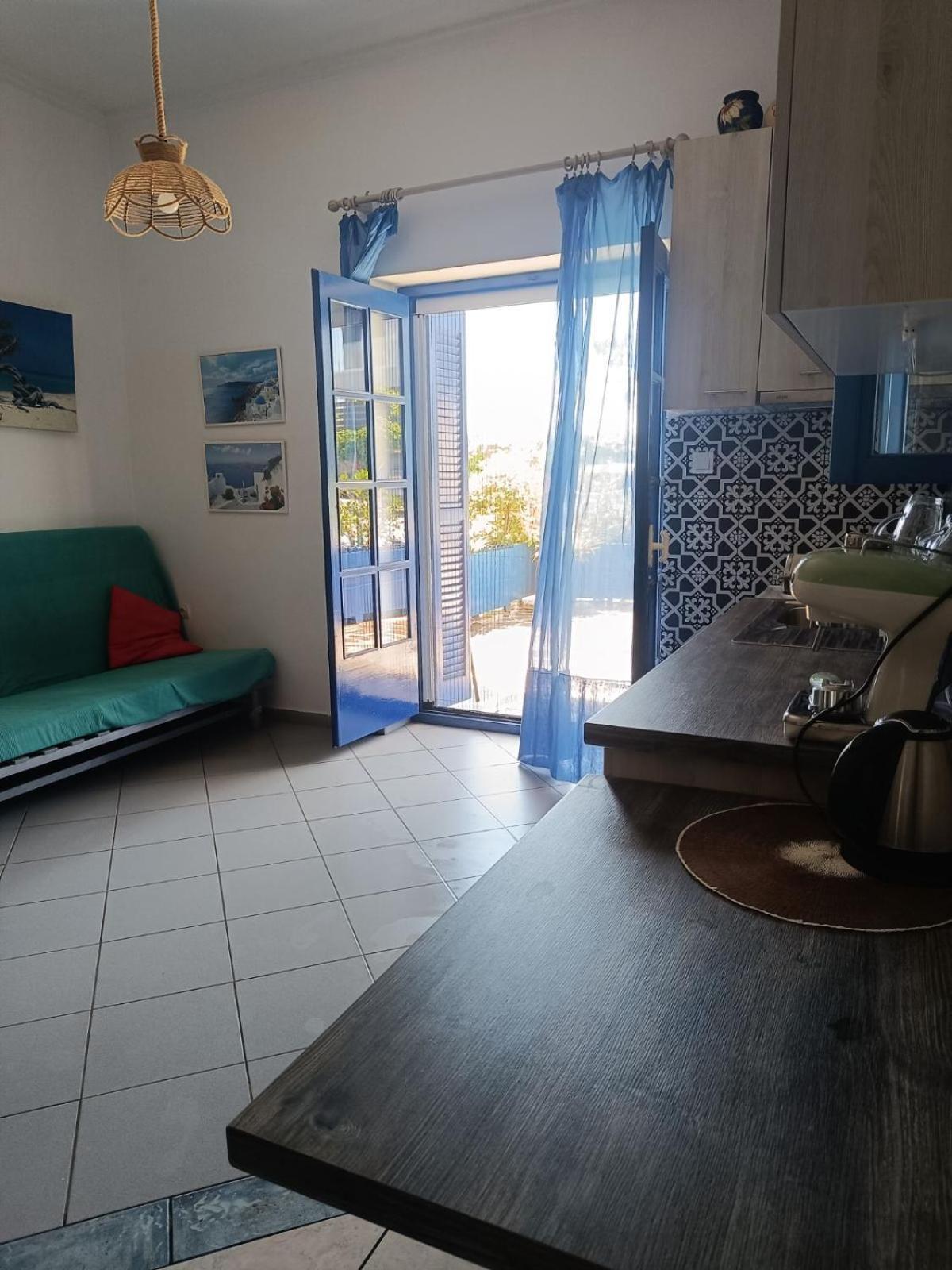 Right Across The Sea Villa Nea Kallikrateia ภายนอก รูปภาพ
